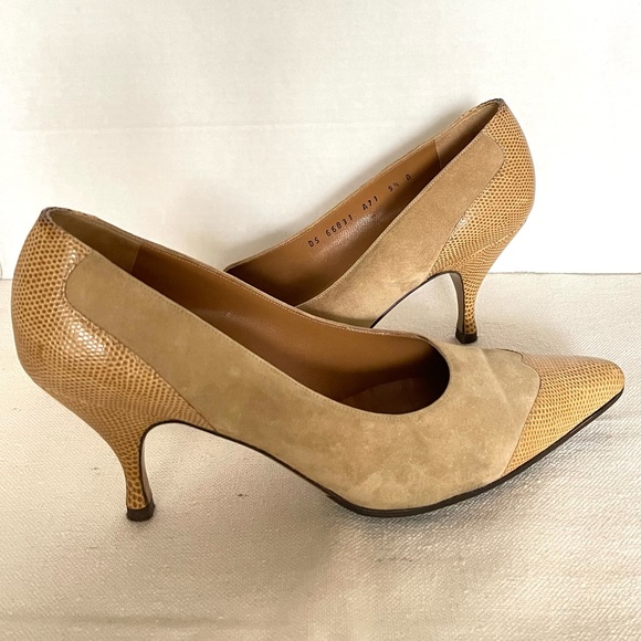 Salvatore Ferragamo Suede/Snake Embossed Leathr Pointed Cap Toe Heels/Shoes 9.5B - Picture 4 of 16
